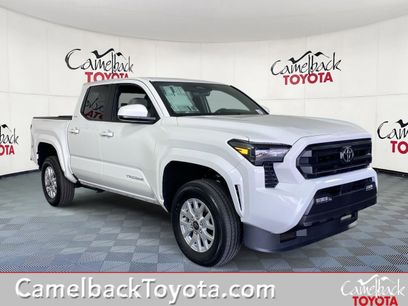 New 2025 Toyota Tacoma SR5