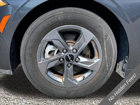 Used 2022 Kia K5 LXS FWD image 8