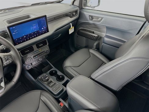 New 2026 Ford Maverick Lariat w/ Black Appearance Package image 26