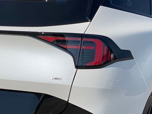 New 2026 Kia Sportage SX Prestige AWD/4WD image 4