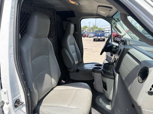 Used 2012 Ford E-150 and Econoline 150 w/ Commercial Cargo Van Pkg RWD image 17