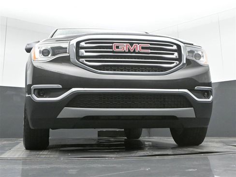 Used 2018 GMC Acadia SLT AWD/4WD image 31