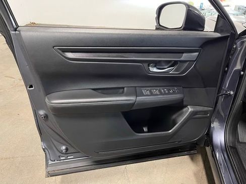 Used 2025 Honda CR-V LX image 24