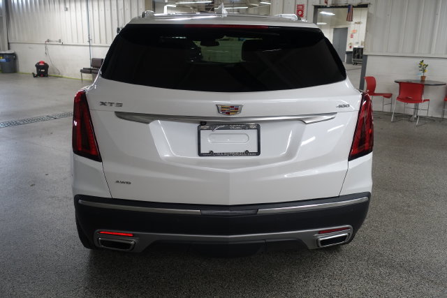 Used 2024 Cadillac XT5 Premium Luxury AWD/4WD image 6