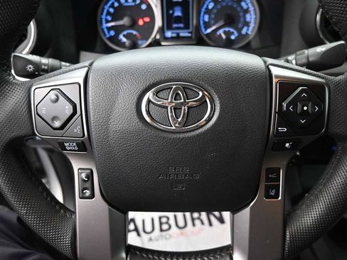Used 2021 Toyota Tacoma SR5 AWD/4WD image 6