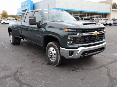 New 2026 Chevrolet Silverado 3500 LT