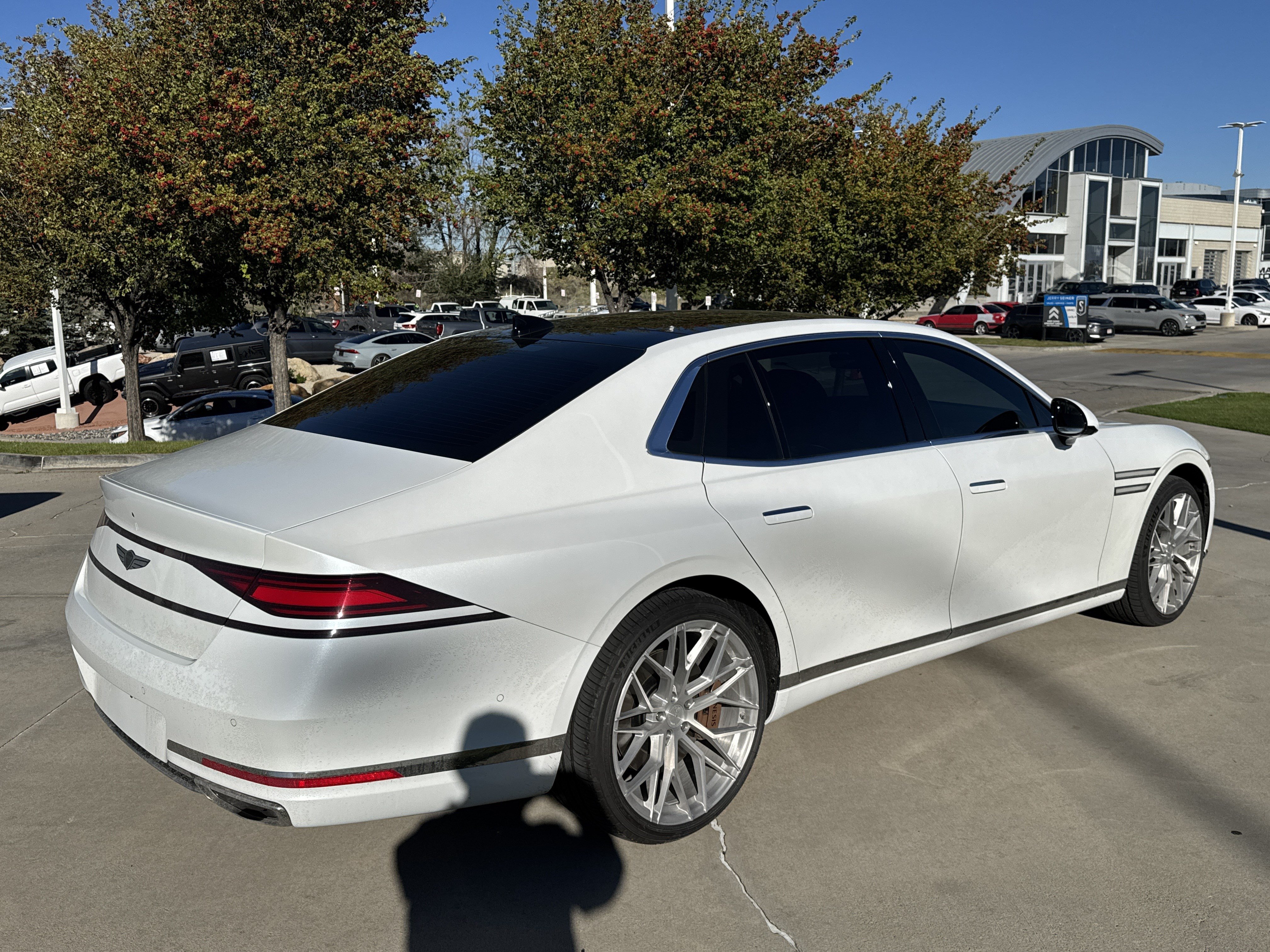 Used 2026 Genesis G90 3.5T AWD/4WD image 5