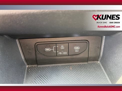 Used 2026 Kia Sportage LX FWD image 33