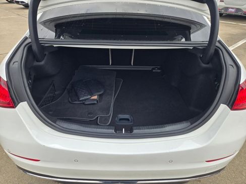 Used 2025 Mercedes-Benz C 300 Sedan image 7