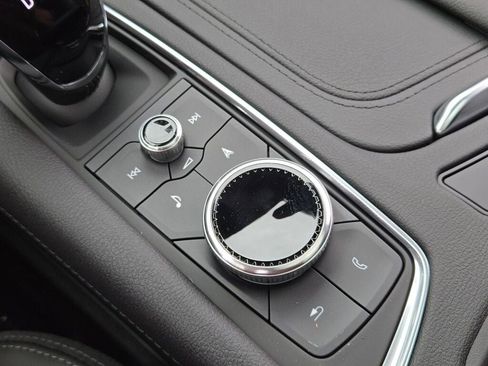 New 2025 Cadillac XT5 Premium Luxury image 34