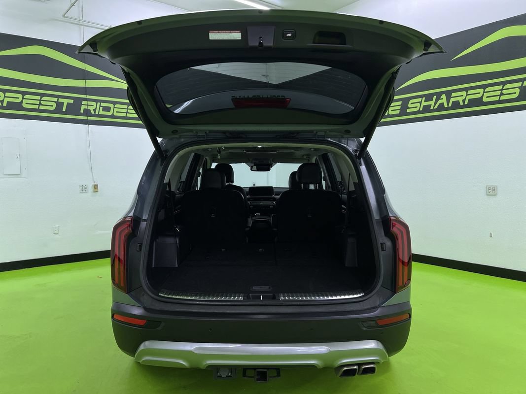 Used 2022 Kia Telluride SX w/ SX Prestige Package AWD/4WD image 9