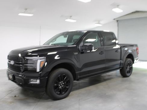 New 2026 Ford F150 Platinum w/ Equipment Group 702A High AWD/4WD image 3