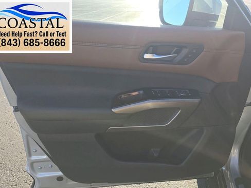 Used 2025 Nissan Pathfinder Platinum w/ Cargo Package FWD image 14