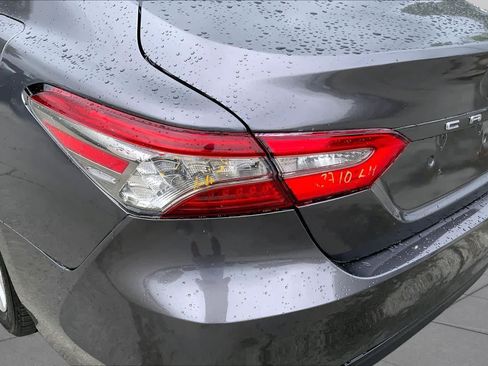 Used 2021 Toyota Camry LE FWD image 25