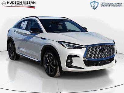 Used 2025 INFINITI QX55 Essential