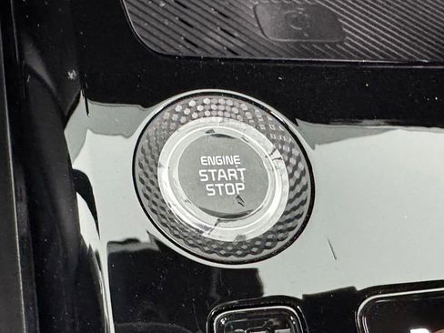 New 2026 Kia Niro EX FWD image 23