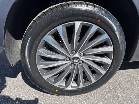 Used 2024 Hyundai Palisade Calligraphy FWD image 11