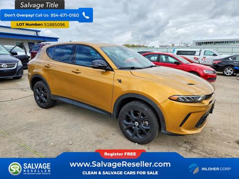 Used 2024 Dodge Hornet GT w/ GT Blacktop Package AWD/4WD image 5