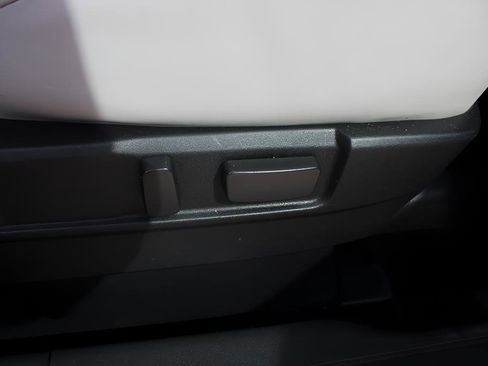 Used 2022 Mitsubishi Outlander SEL image 22