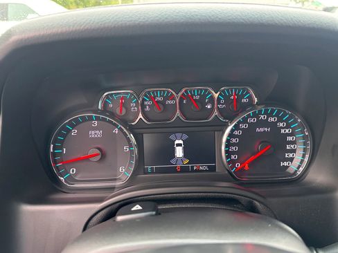 Used 2019 Chevrolet Tahoe LT AWD/4WD image 33