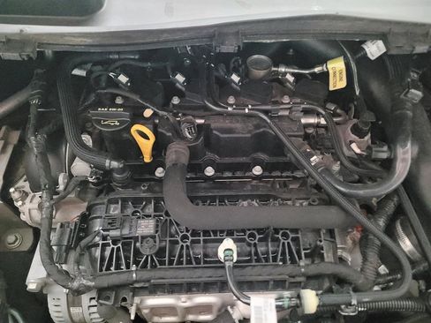 Used 2019 Ford Escape SEL FWD image 30