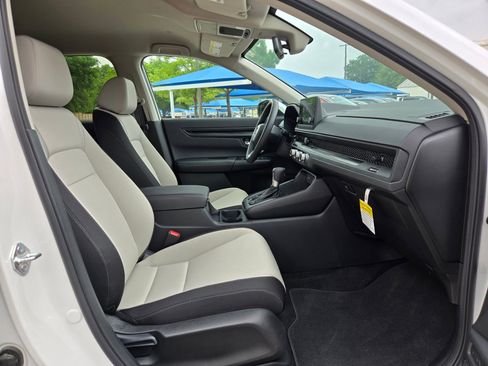 Certified 2025 Honda CR-V LX image 27