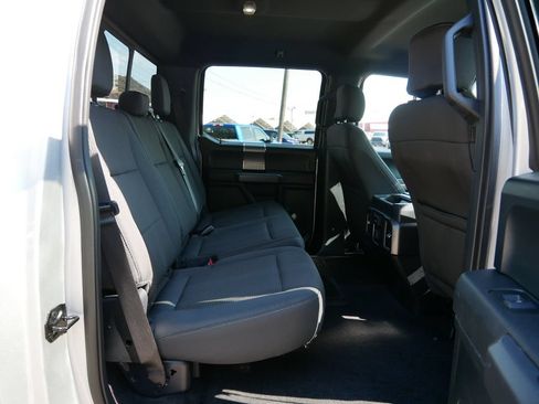 Used 2016 Ford F150 XLT w/ Equipment Group 302A Luxury AWD/4WD image 9