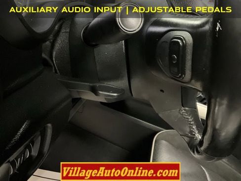 Used 2019 RAM 1500 Laramie image 18