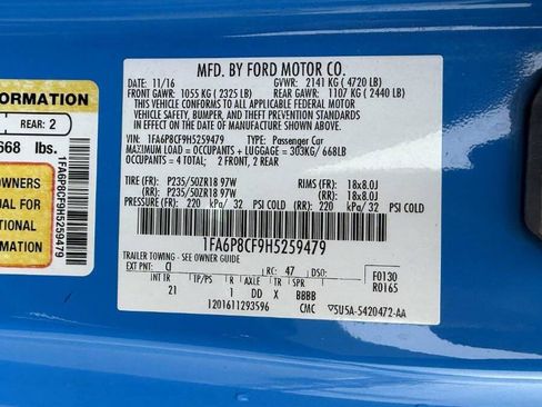 Used 2017 Ford Mustang GT image 11