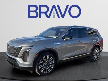 New 2026 Cadillac Vistiq Premium Luxury w/ LPO, Floor Liner Package