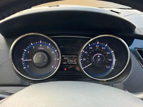 Used 2012 Hyundai Sonata Limited image 30