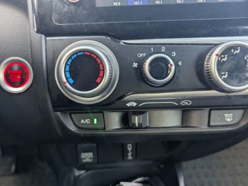 Used 2018 Honda Fit EX image 36