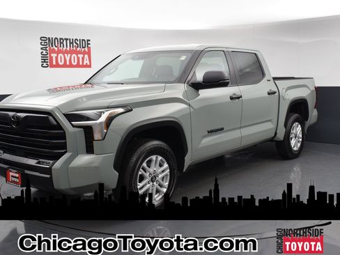 Used 2026 Toyota Tundra SR5 AWD/4WD image 1