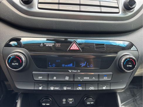 Used 2018 Hyundai Tucson Value FWD image 27