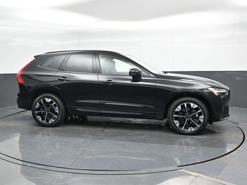 New 2026 Volvo XC60 B5 Plus w/ Protection Package Premier image 4
