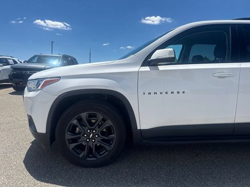 Used 2021 Chevrolet Traverse RS AWD/4WD image 5
