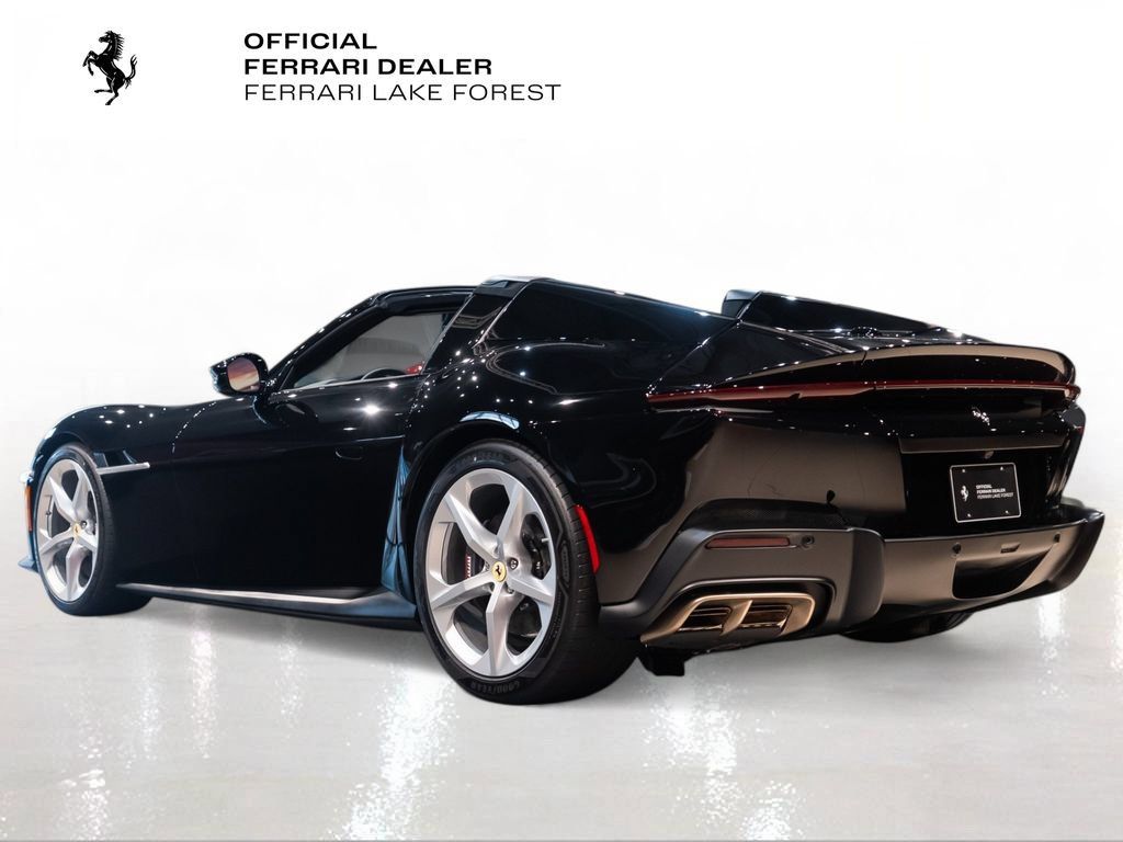 Used 2026 Ferrari 12Cilindri Spider RWD image 2
