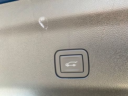 New 2026 Chevrolet Tahoe LT w/ Comfort Package AWD/4WD image 25