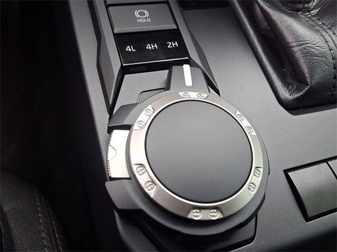 Certified 2025 Toyota Tacoma SR image 22