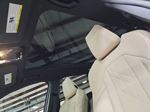 New 2026 BMW X3 xDrive30 w/ Convenience Package image 31