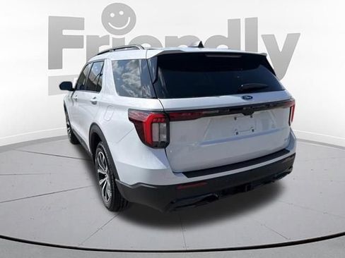 New 2026 Ford Explorer ST-Line AWD/4WD image 5