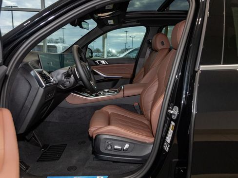 New 2026 BMW X5 xDrive40i AWD/4WD image 19