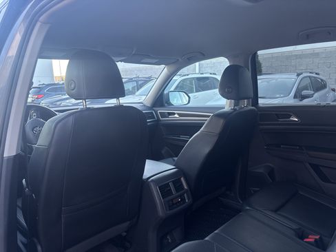 Used 2018 Volkswagen Atlas SE image 13