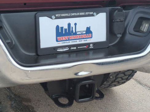 Certified 2017 RAM 2500 Laramie w/ Convenience Group image 37