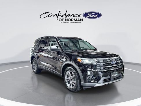 New 2026 Ford Explorer Active w/ Active Comfort Package AWD/4WD image 11