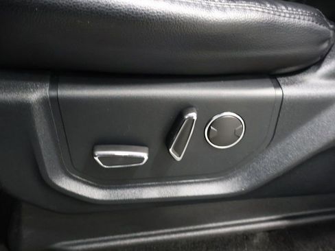 Used 2019 Ford Expedition XLT w/ Equipment Group 202A image 14