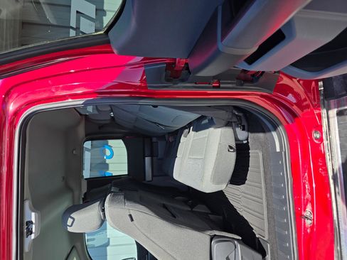 Used 2025 Ford F150 XLT w/ Equipment Group 301A Standard image 19