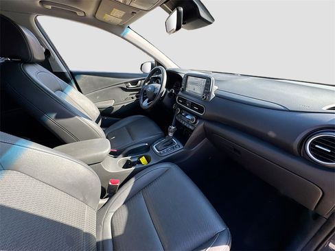 Used 2021 Hyundai Kona Ultimate w/ Cargo Package image 29