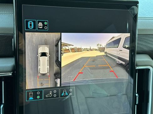 Used 2026 GMC Yukon Denali RWD image 20