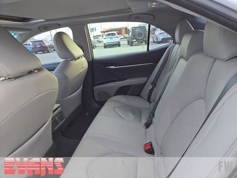 Used 2018 Toyota Camry XSE w/ Driver Assist Package image 24